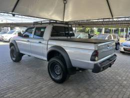 MITSUBISHI - L200 SAVANA - 2011/2011 - Prata - R$ 75.900,00