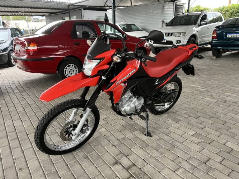 HONDA - NXR 160 - 2024/2024 - Vermelha - R$ 21.900,00