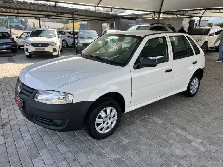 VOLKSWAGEN - GOL - 2007/2007 - Branca - R$ 18.900,00