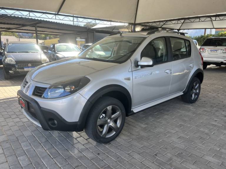 RENAULT - SANDERO - 2009/2009 - Prata - R$ 34.900,00