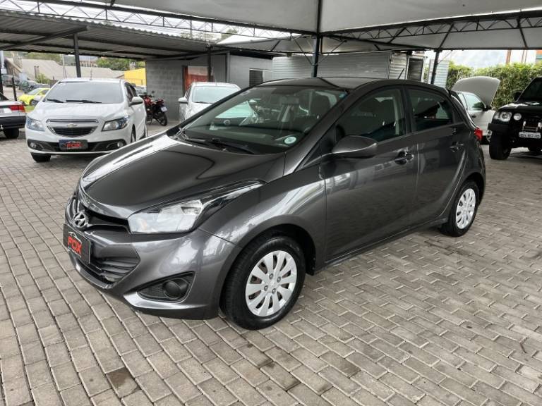HYUNDAI - HB20 - 2014/2015 - Cinza - R$ 52.900,00