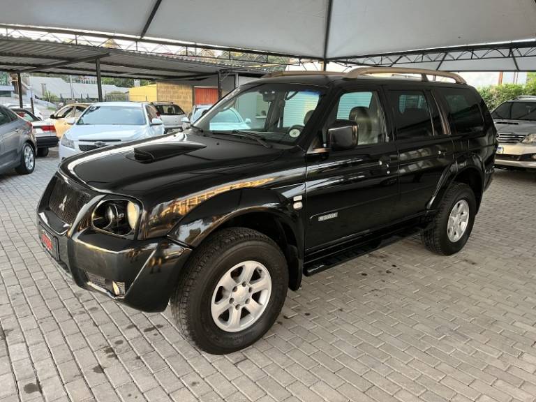 MITSUBISHI - PAJERO SPORT - 2008/2008 - Preta - R$ 57.900,00