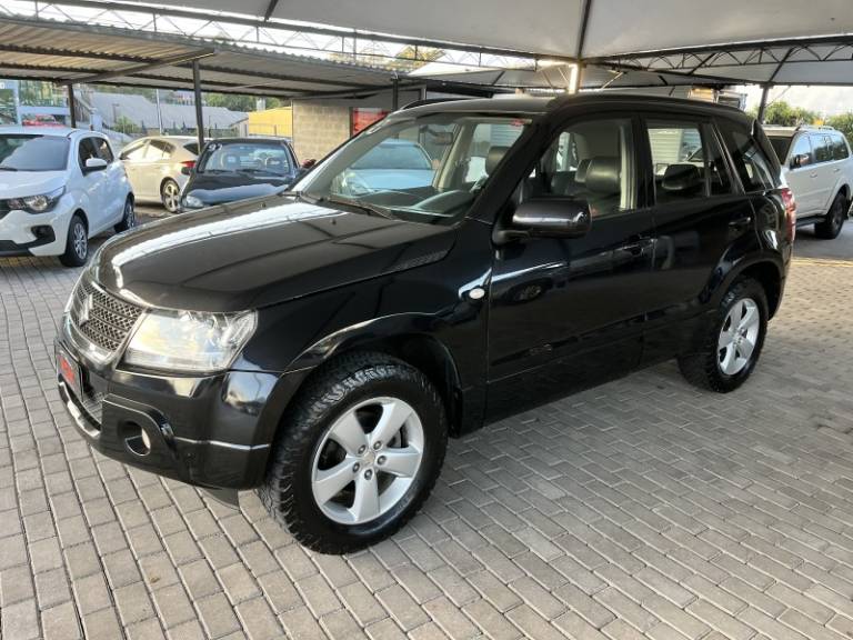SUZUKI - GRAND VITARA - 2010/2010 - Preta - R$ 50.900,00