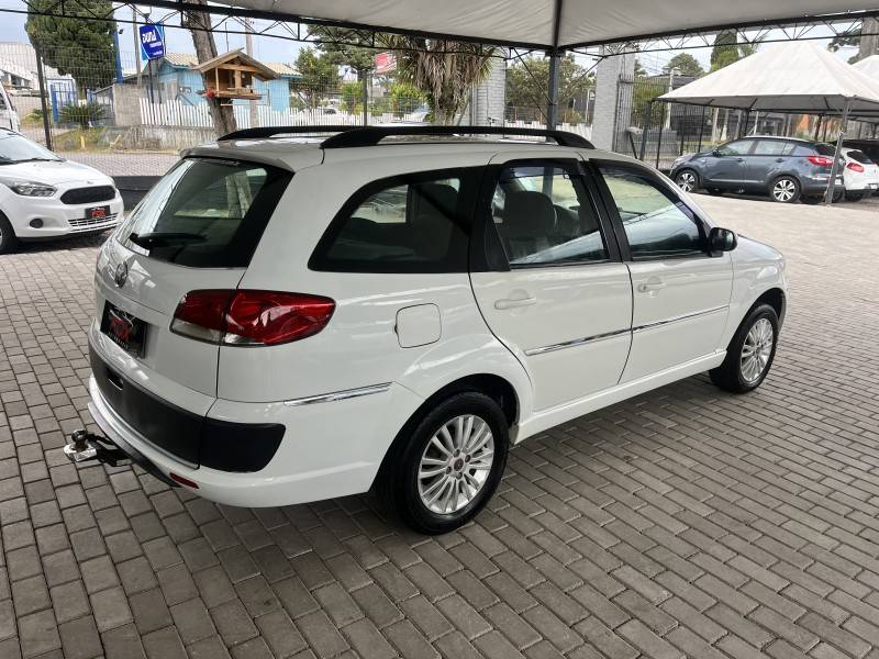 FIAT - PALIO - 2010/2011 - Branca - R$ 33.900,00