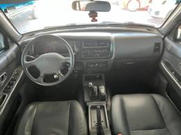 MITSUBISHI - L200 SAVANA - 2011/2011 - Prata - R$ 75.900,00