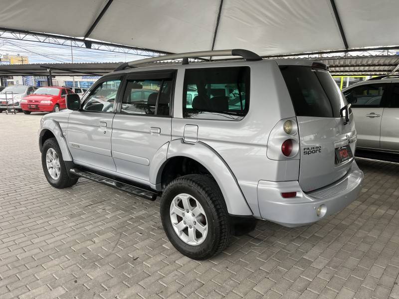 MITSUBISHI - PAJERO SPORT - 2009/2010 - Prata - R$ 68.900,00