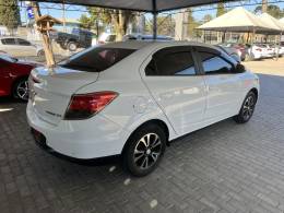 CHEVROLET - PRISMA - 2015/2015 - Branca - R$ 52.900,00