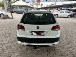 FIAT - PALIO - 2010/2011 - Branca - R$ 33.900,00