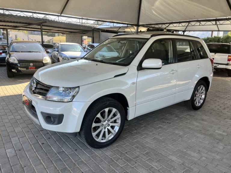 SUZUKI - GRAND VITARA - 2015/2016 - Branca - R$ 71.900,00