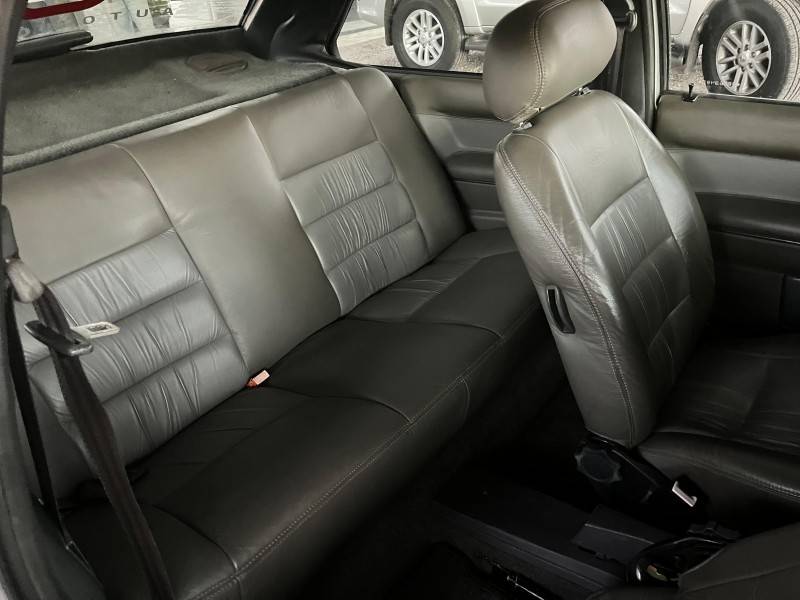 FORD - VERSAILLES - 1993/1994 - Prata - R$ 18.900,00