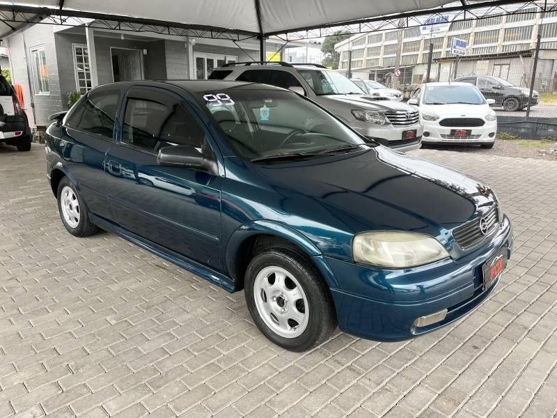 CHEVROLET - ASTRA - 1998/1999 - Azul - R$ 17.900,00