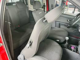 FIAT - STRADA - 2010/2011 - Vermelha - R$ 51.900,00