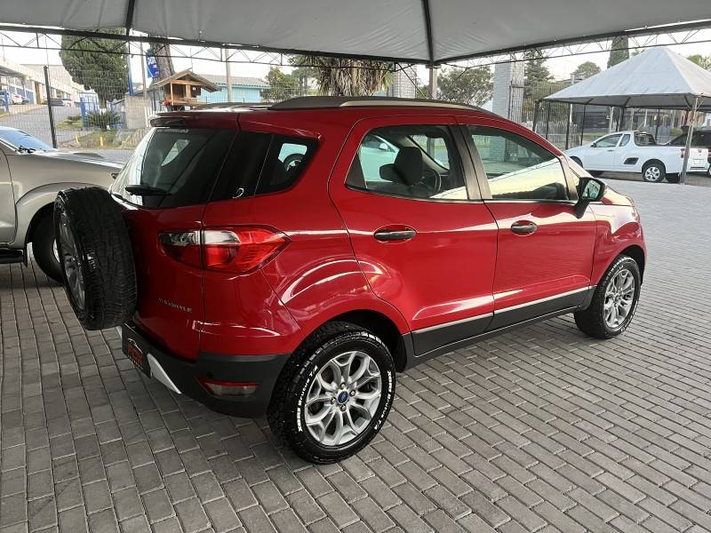 FORD - ECOSPORT - 2012/2013 - Vermelha - R$ 54.900,00