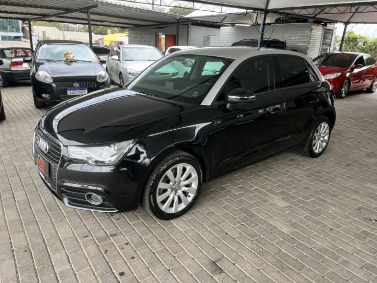 AUDI - A1 - 2013/2013 - Preta - R$ 67.900,00