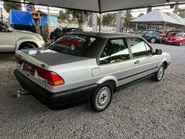 FORD - VERSAILLES - 1993/1994 - Prata - R$ 18.900,00