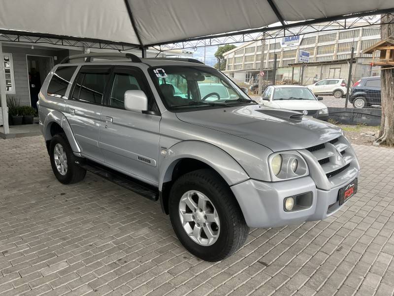 MITSUBISHI - PAJERO SPORT - 2009/2010 - Prata - R$ 68.900,00