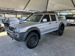 MITSUBISHI - L200 SAVANA - 2011/2011 - Prata - R$ 75.900,00